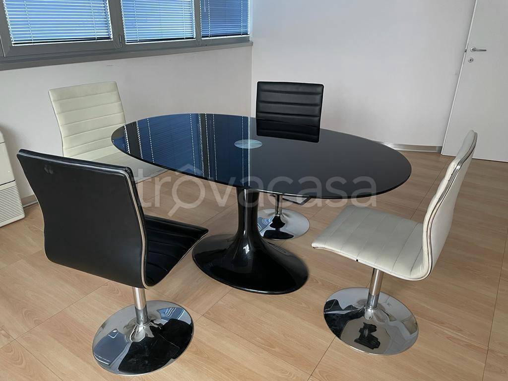 ufficio in vendita a Padova in zona Camin / Granze