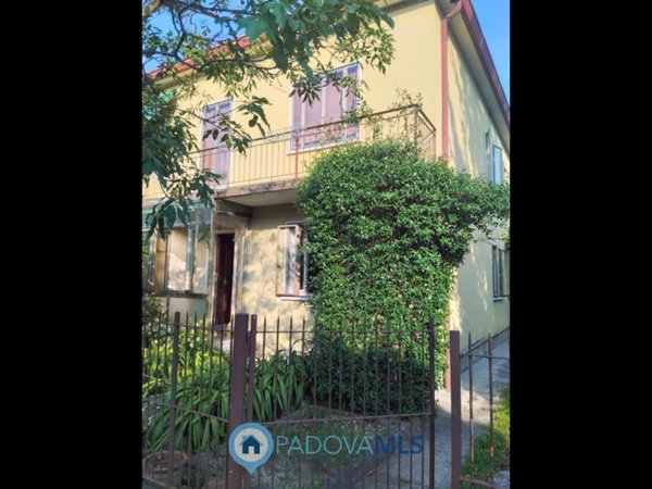 casa indipendente in vendita a Padova in zona Mandria