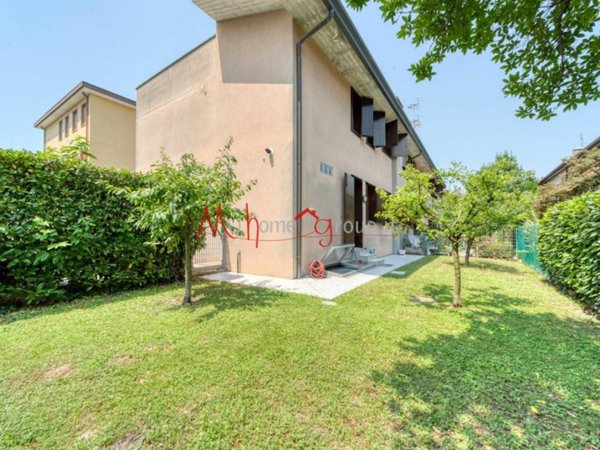 casa indipendente in vendita a Padova in zona Guizza