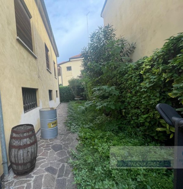 casa indipendente in vendita a Padova in zona Centro Storico