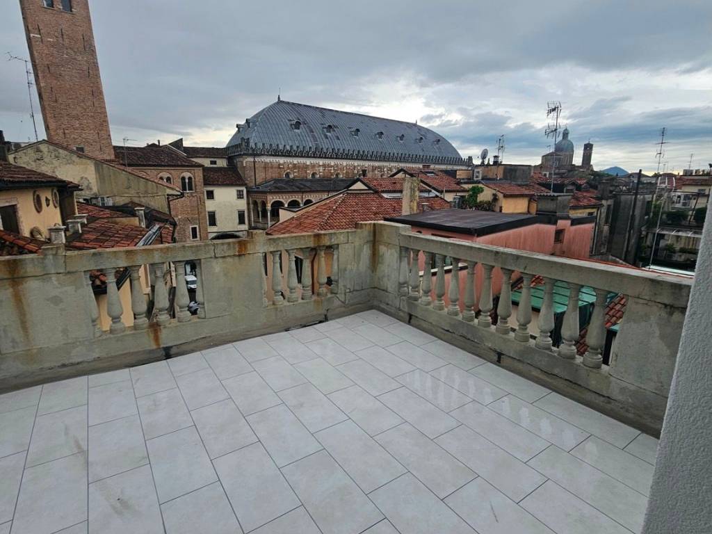 appartamento in vendita a Padova in zona Savonarola