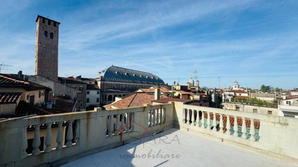 appartamento in vendita a Padova in zona Centro Storico
