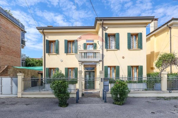 casa indipendente in vendita a Padova in zona Forcellini / Terranegra