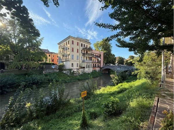 appartamento in vendita a Padova in zona Savonarola