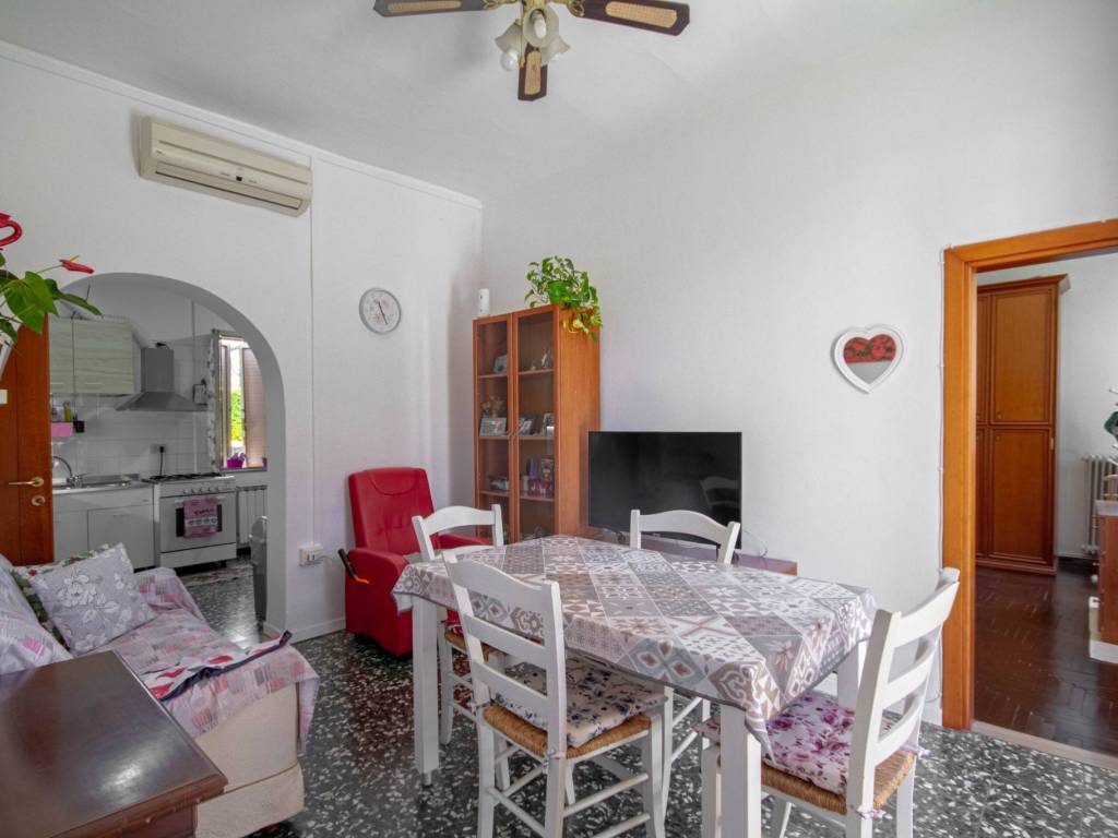 casa indipendente in vendita a Padova in zona Altichiero
