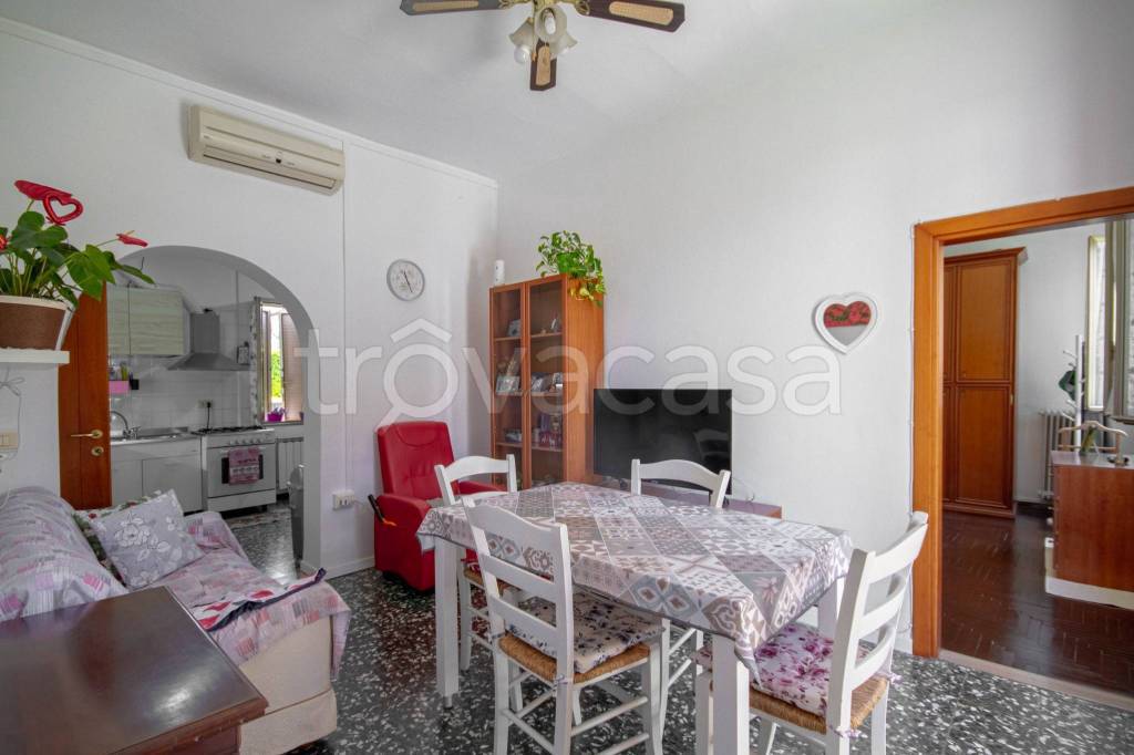 casa indipendente in vendita a Padova in zona Altichiero
