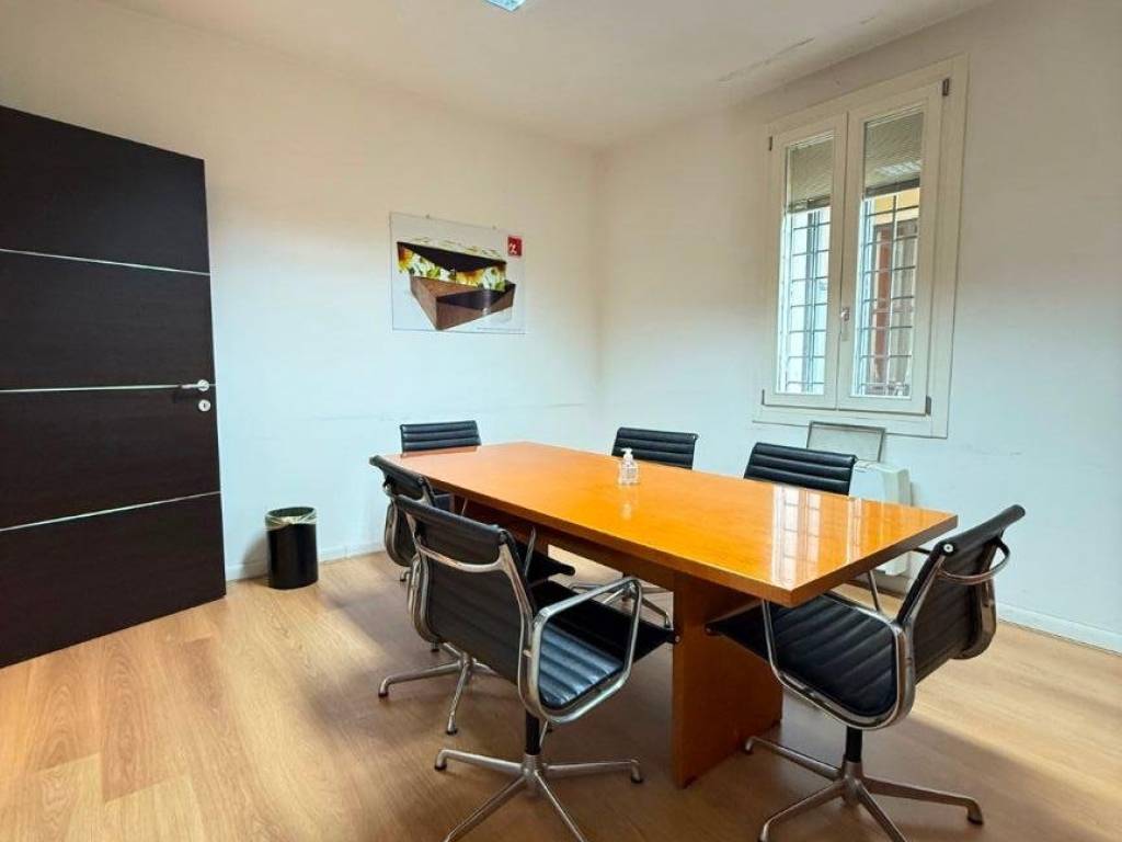 ufficio in vendita a Padova in zona Centro Storico