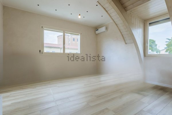 appartamento in vendita a Padova in zona Sacra Famiglia