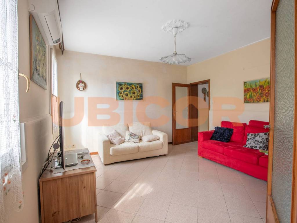casa indipendente in vendita a Padova in zona Guizza