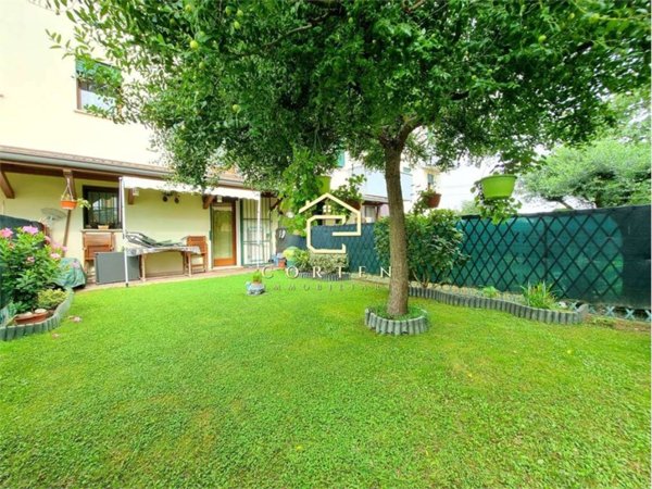 casa indipendente in vendita a Padova in zona Guizza
