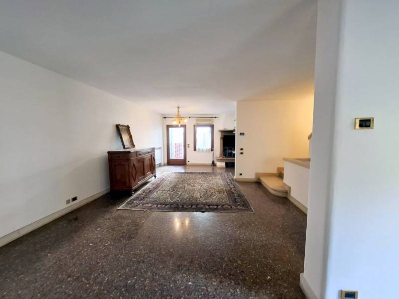 casa indipendente in vendita a Padova in zona Centro Storico