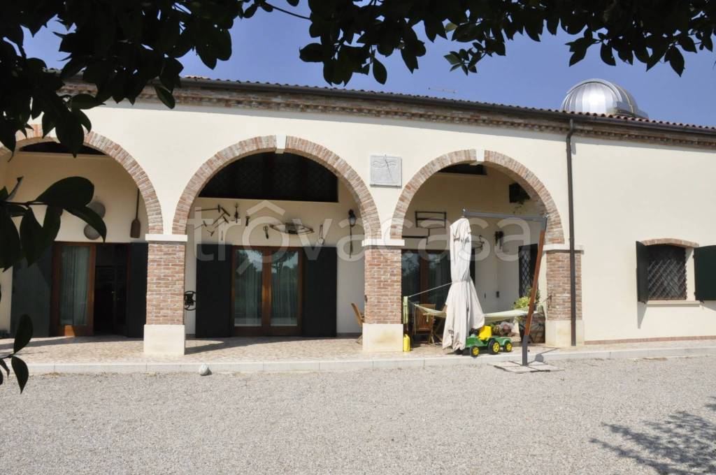 casa indipendente in vendita a Padova