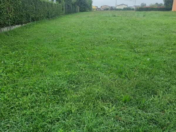 terreno edificabile in vendita a Padova in zona Guizza