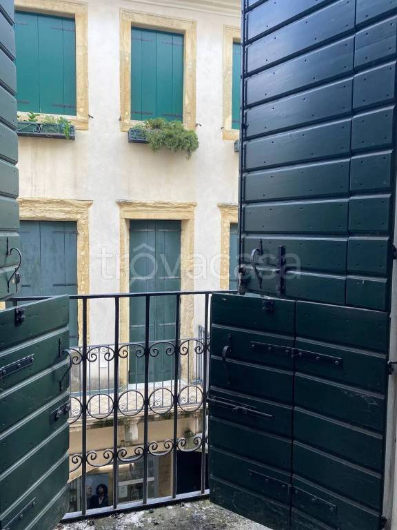 appartamento in vendita a Padova in zona Centro Storico