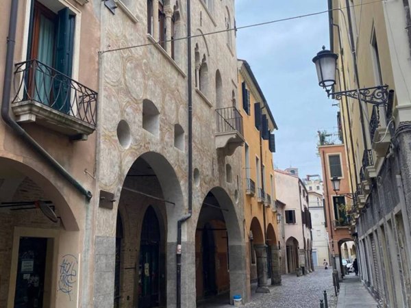 appartamento in vendita a Padova in zona Savonarola