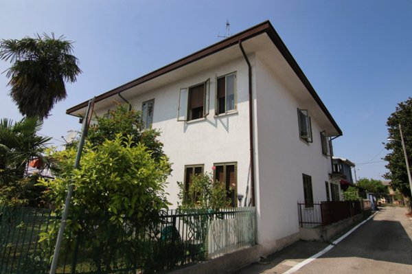 appartamento in vendita a Padova in zona Forcellini / Terranegra