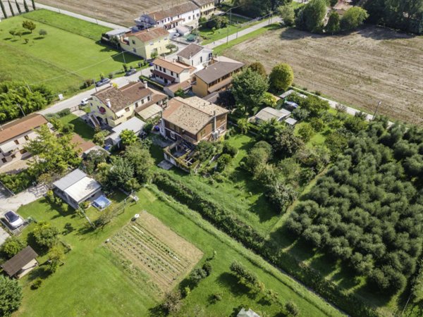casa indipendente in vendita a Padova in zona Forcellini / Terranegra