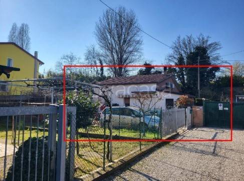 casa indipendente in vendita a Padova in zona Mortise