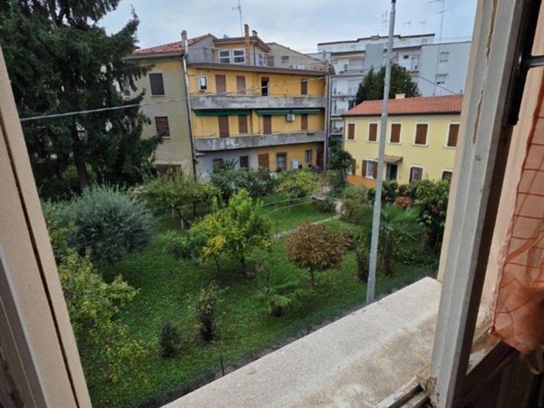 appartamento in vendita a Padova in zona Sant'Osvaldo / Santa Rita