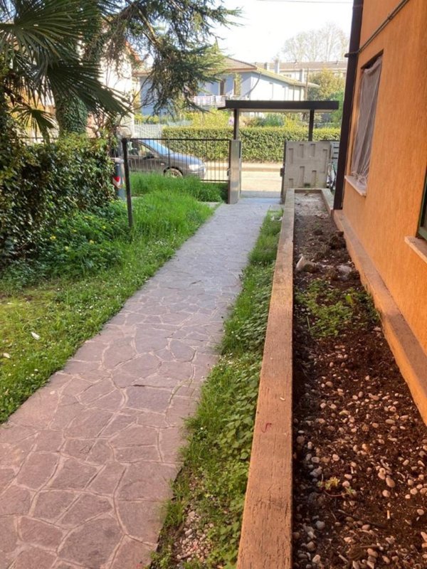 appartamento in vendita a Padova in zona Mortise
