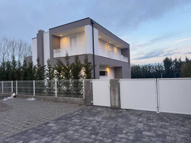 casa indipendente in vendita a Padova in zona Mandria