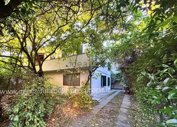 casa indipendente in vendita a Padova in zona Guizza