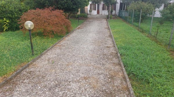casa indipendente in vendita a Padova in zona Montà