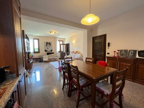 casa indipendente in vendita a Padova in zona San Carlo