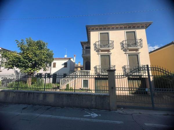 appartamento in vendita a Padova in zona Guizza