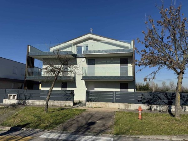 casa indipendente in vendita a Padova in zona Savonarola