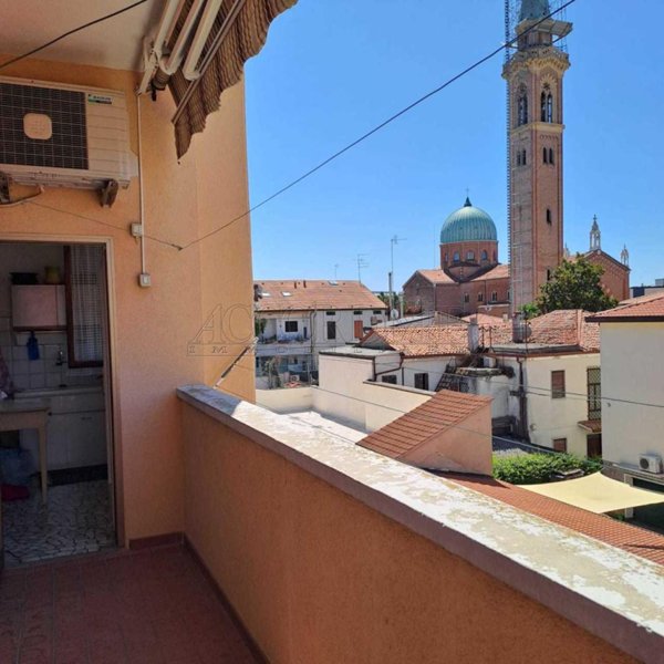 appartamento in vendita a Padova in zona Arcella