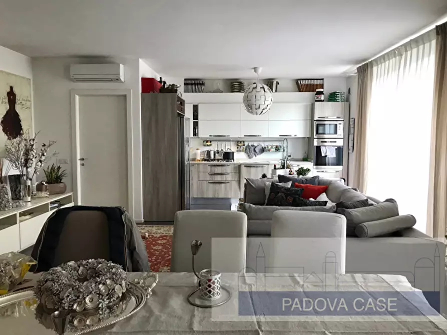 casa indipendente in vendita a Padova