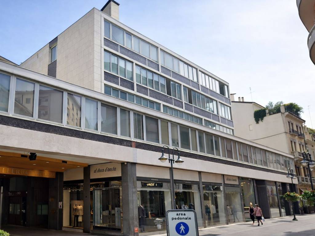 appartamento in vendita a Padova in zona Savonarola