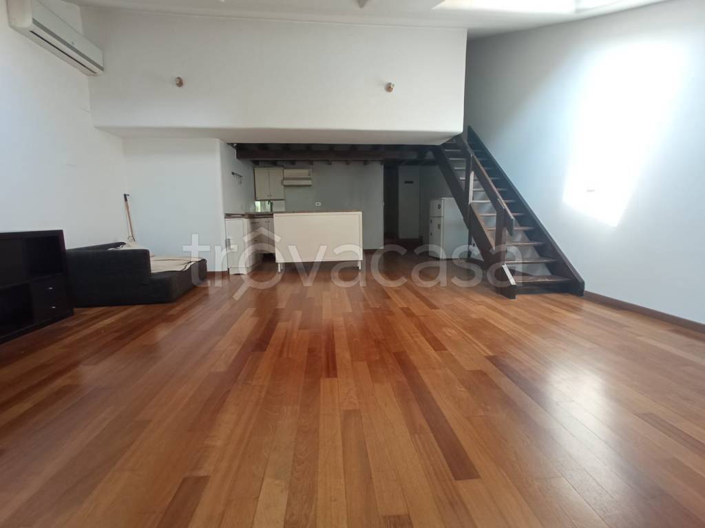 appartamento in vendita a Padova in zona Savonarola