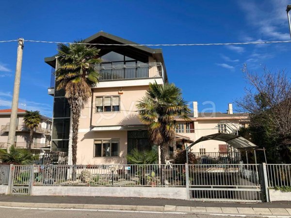 casa indipendente in vendita a Padova