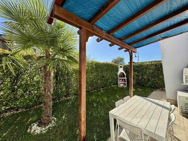 casa indipendente in vendita a Padova in zona Montà