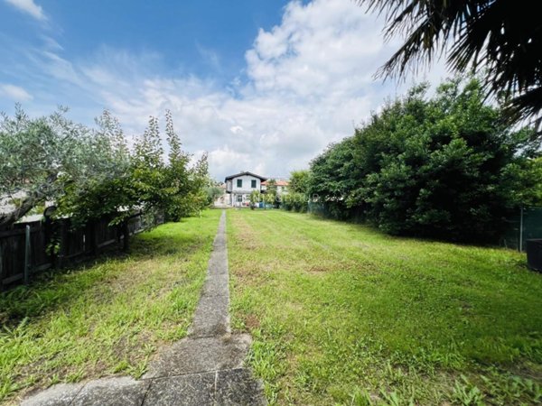 casa indipendente in vendita a Padova in zona Mortise