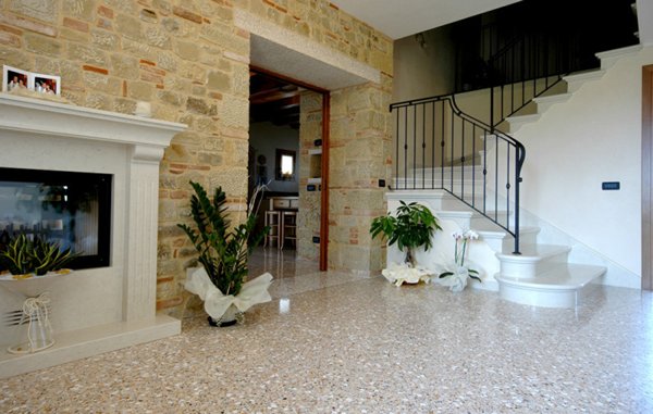 casa indipendente in vendita a Padova in zona San Carlo