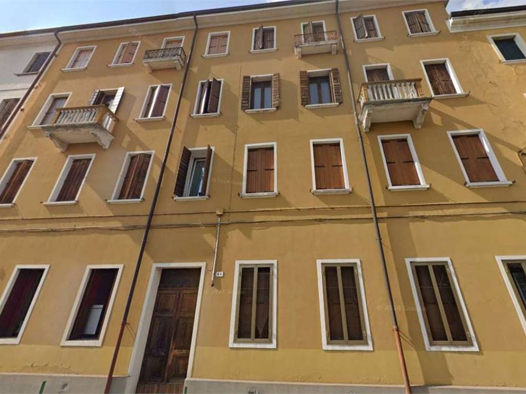 appartamento in vendita a Padova in zona Guizza