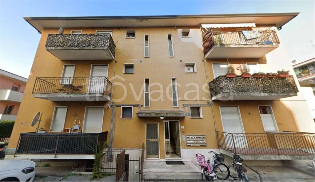 appartamento in vendita a Padova in zona Arcella