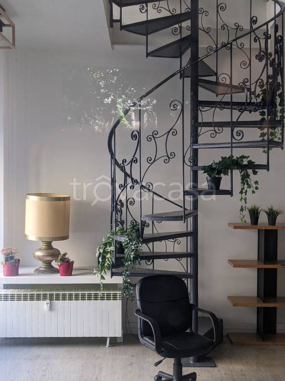 negozio in vendita a Padova in zona Sant'Osvaldo / Santa Rita