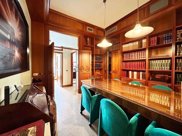 ufficio in vendita a Padova in zona Centro Storico