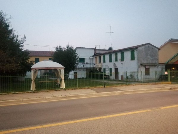 casa indipendente in vendita a Padova in zona Centro Storico