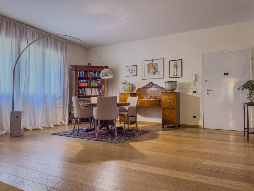 appartamento in vendita a Padova in zona Savonarola