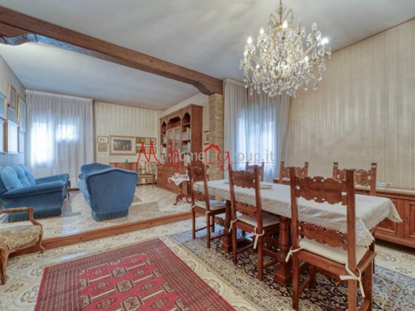 casa indipendente in vendita a Padova in zona Sant'Osvaldo / Santa Rita