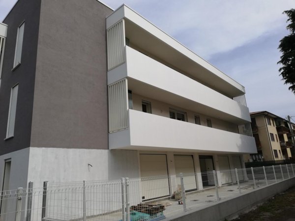 casa indipendente in vendita a Padova in zona Arcella