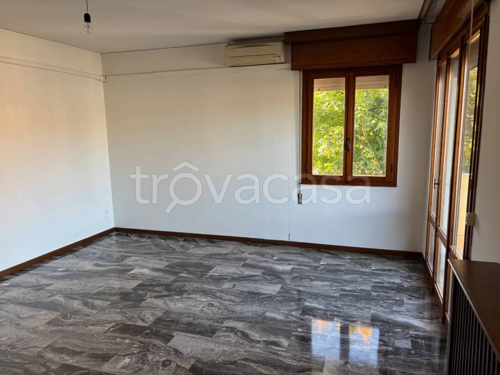 appartamento in vendita a Padova in zona Sacra Famiglia