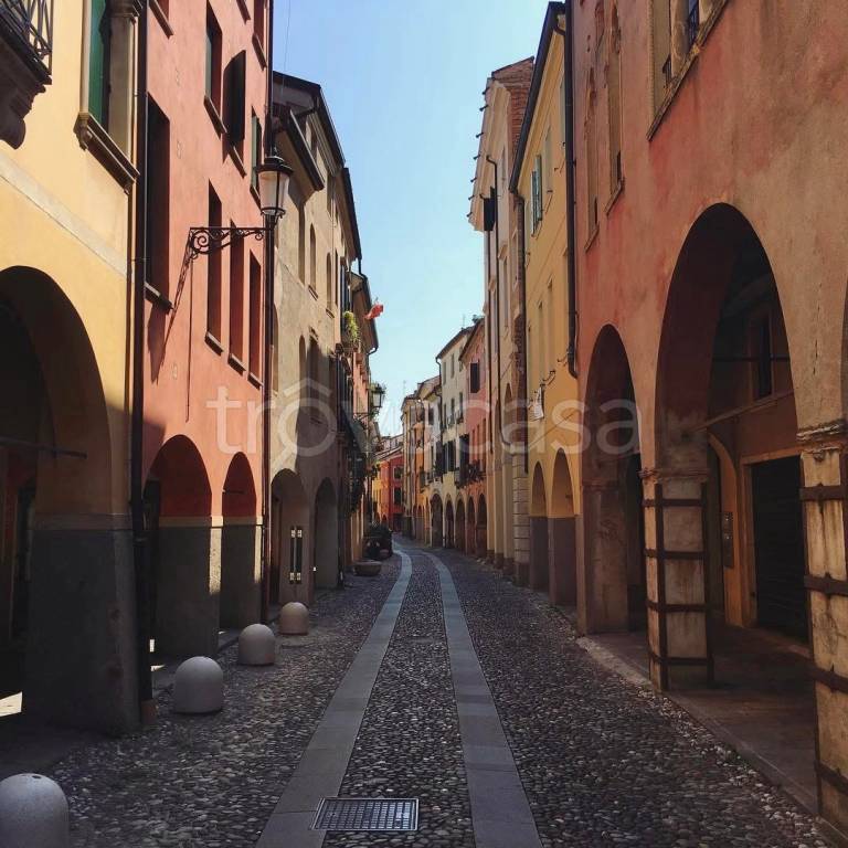 appartamento in vendita a Padova in zona Savonarola