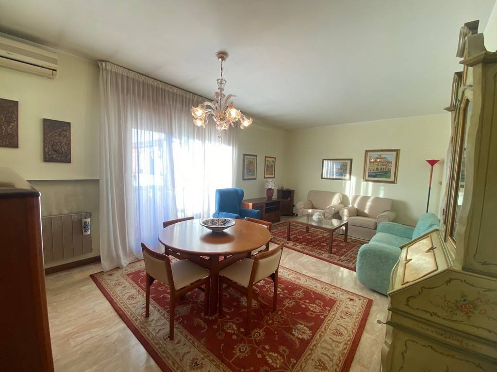 appartamento in vendita a Padova in zona Sacra Famiglia