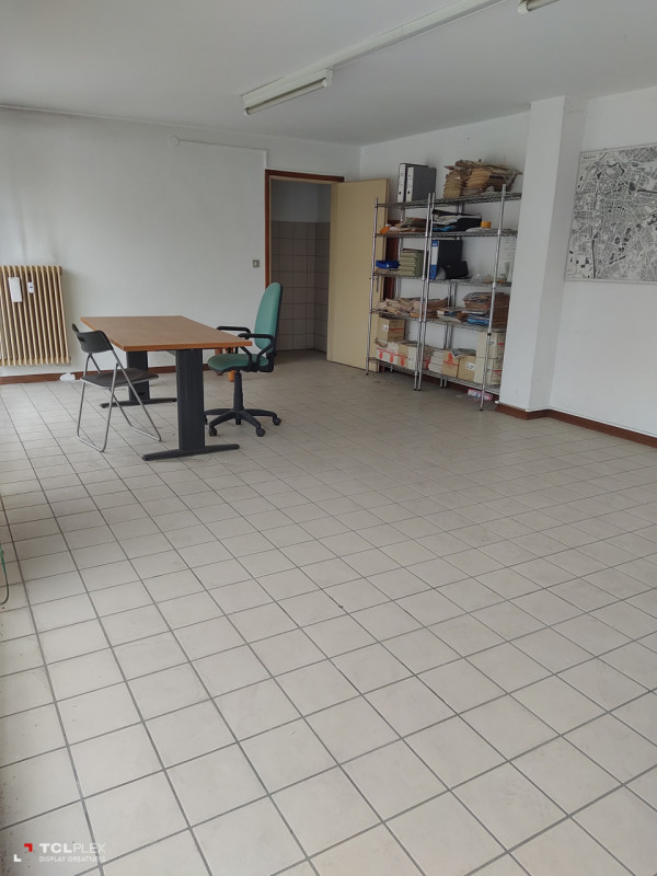 locale di sgombero in vendita a Padova in zona Ponte di Brenta